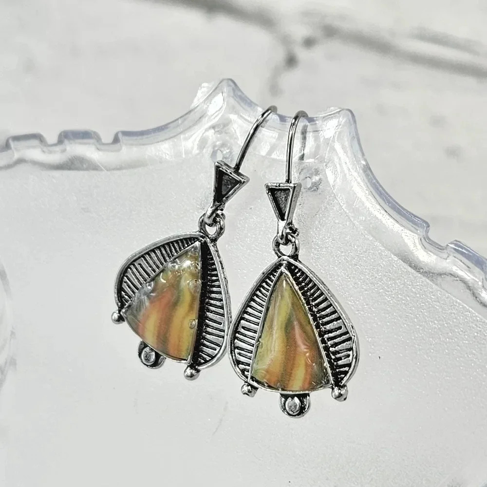 Ancient Earthship Women’s Small Delicate Earring Set 15